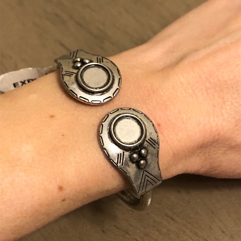 Express Distressed Silver Tone Hinged Bangle Bracelet